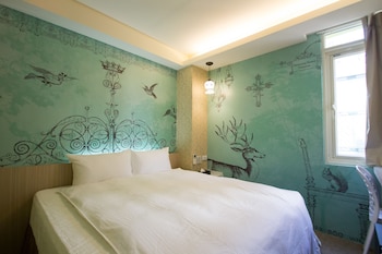 morwing hotel fairy tale