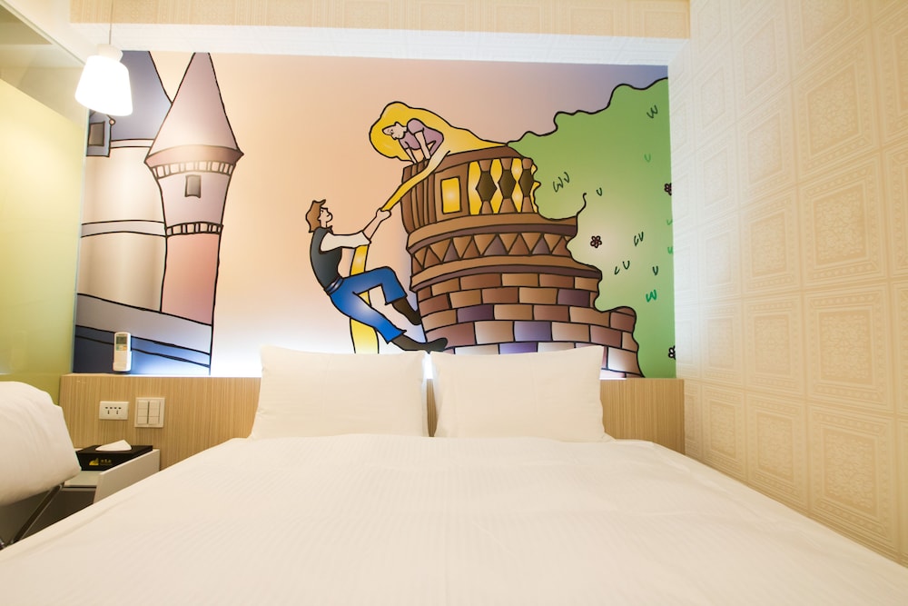 morwing hotel fairy tale