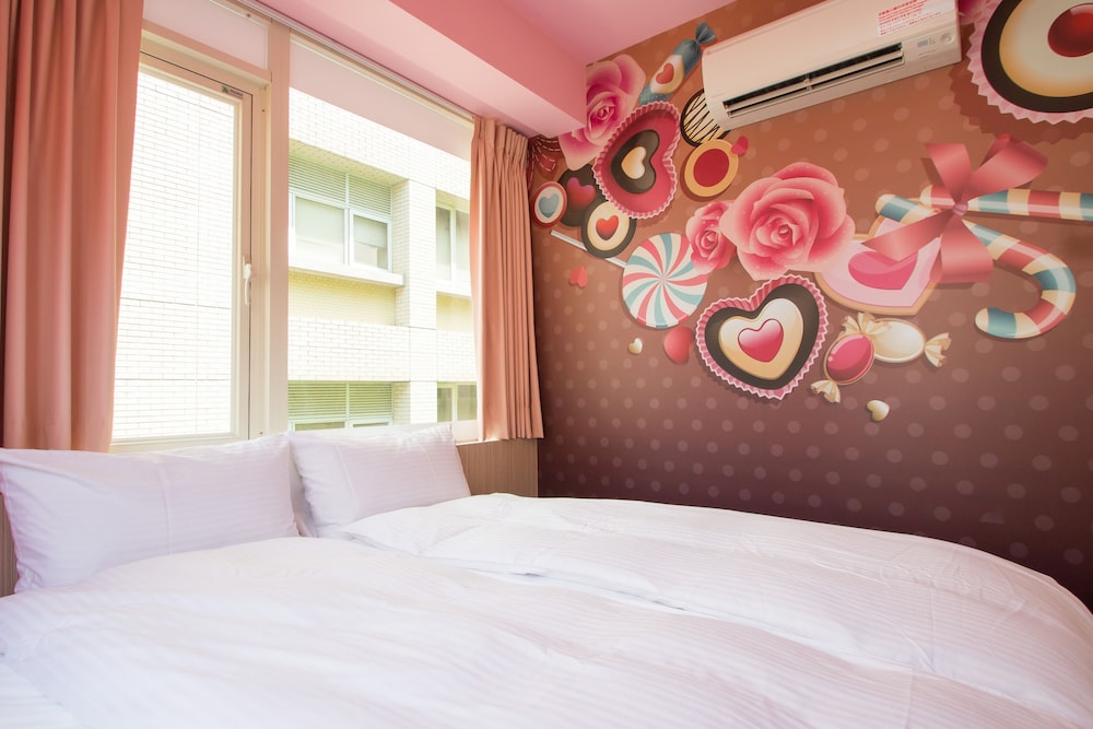 morwing hotel fairy tale