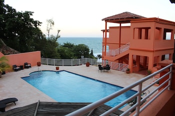 rival hotel
