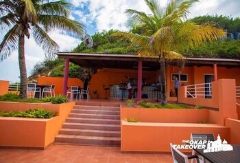 rival hotel