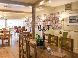 The Feathers Holt,Holt>>Blakeney,4 star