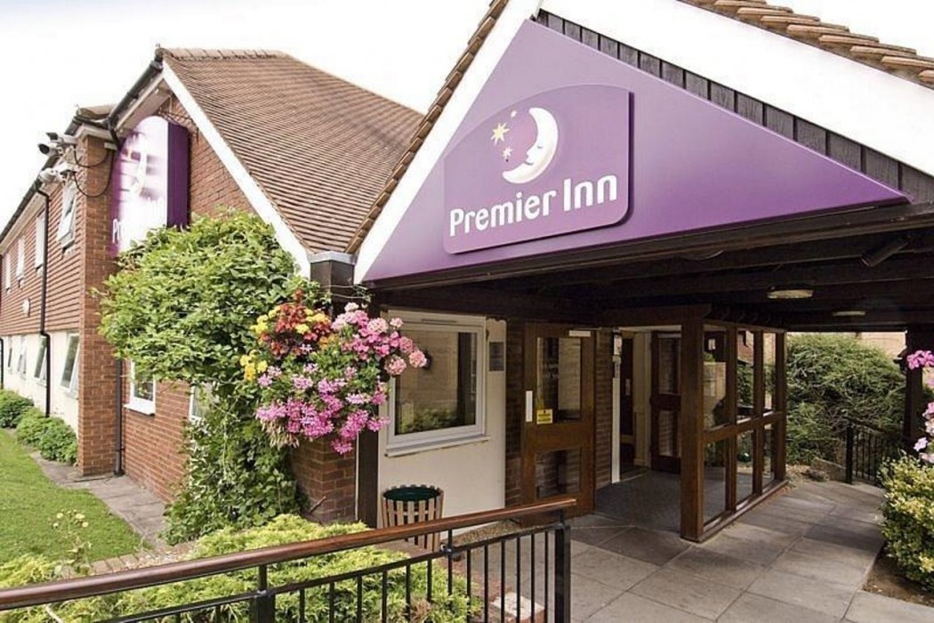 premier inn tring