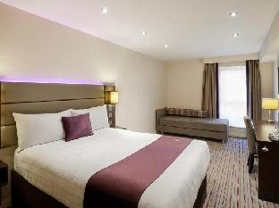 Premier Inn Tring,Aston Clinton>>Aldbury,3 star