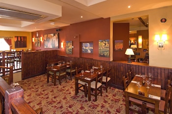premier inn tring
