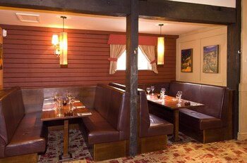 premier inn tring