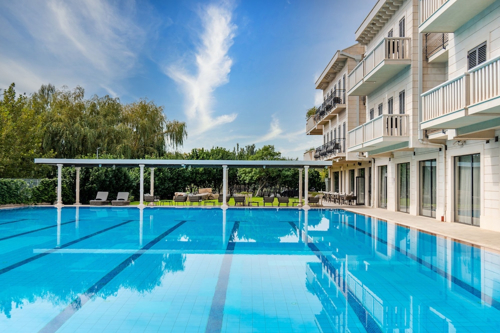 hotel president solin