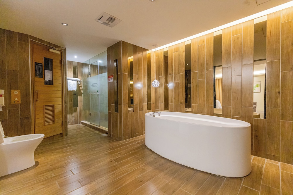 lilai travel lilia motel