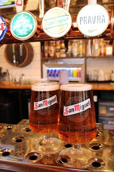 the black lion hotel