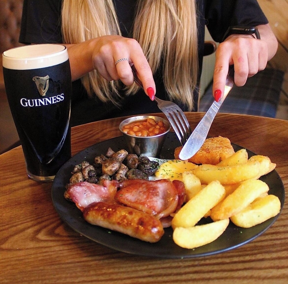 the black lion hotel