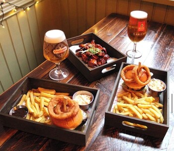 the black lion hotel