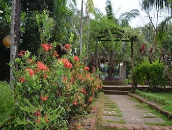 Golden Sunrise Hotel,Kyaikto>>Kin Pun Sakhan,2 star