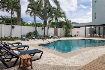 holiday inn express san jose forum by ihg