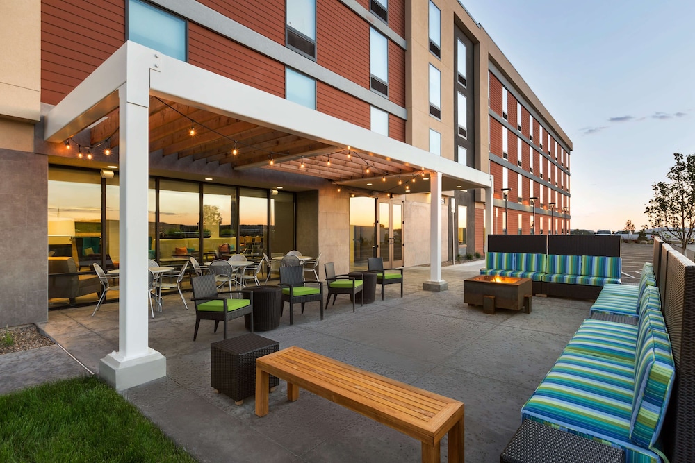 home2 suites by hilton farmington bloomfield