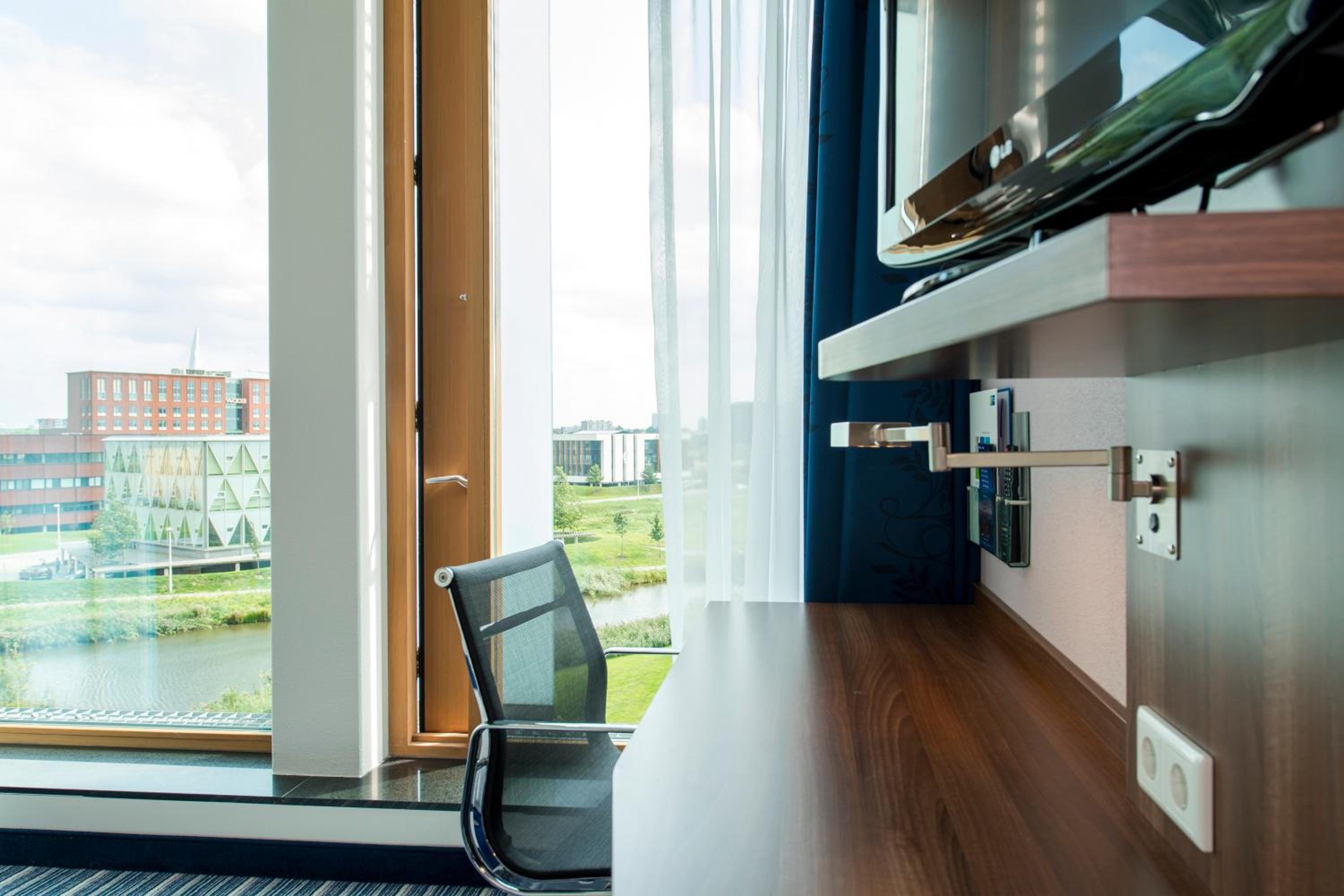 holiday inn express utrecht papendorp by ihg