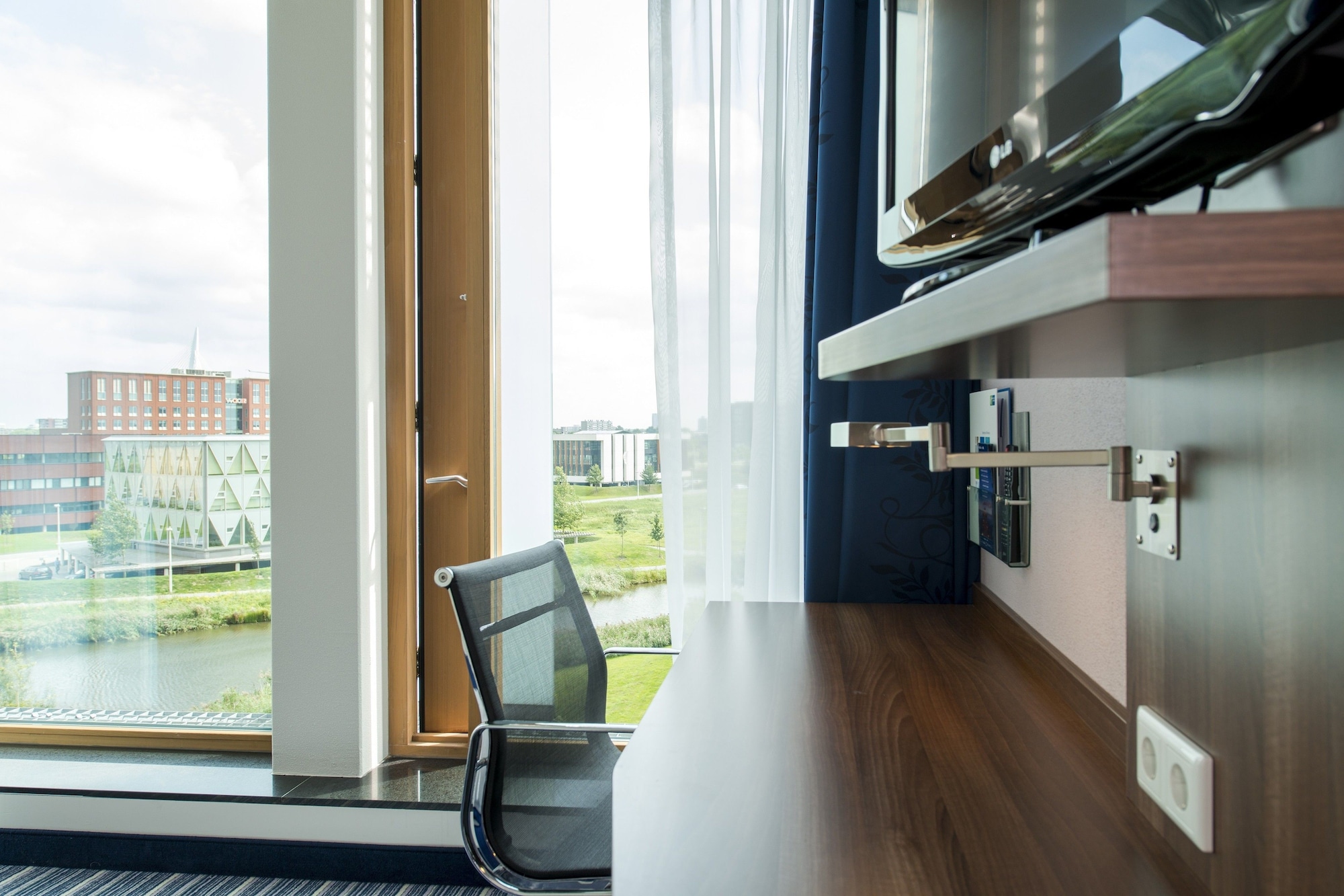 holiday inn express utrecht papendorp by ihg