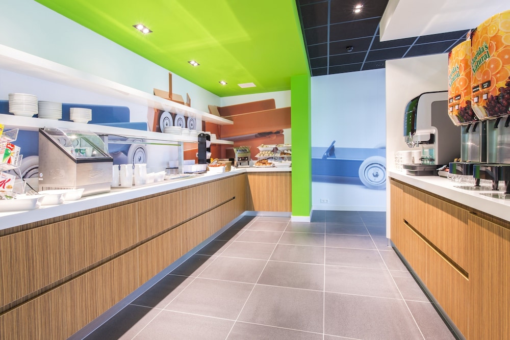 holiday inn express utrecht papendorp by ihg