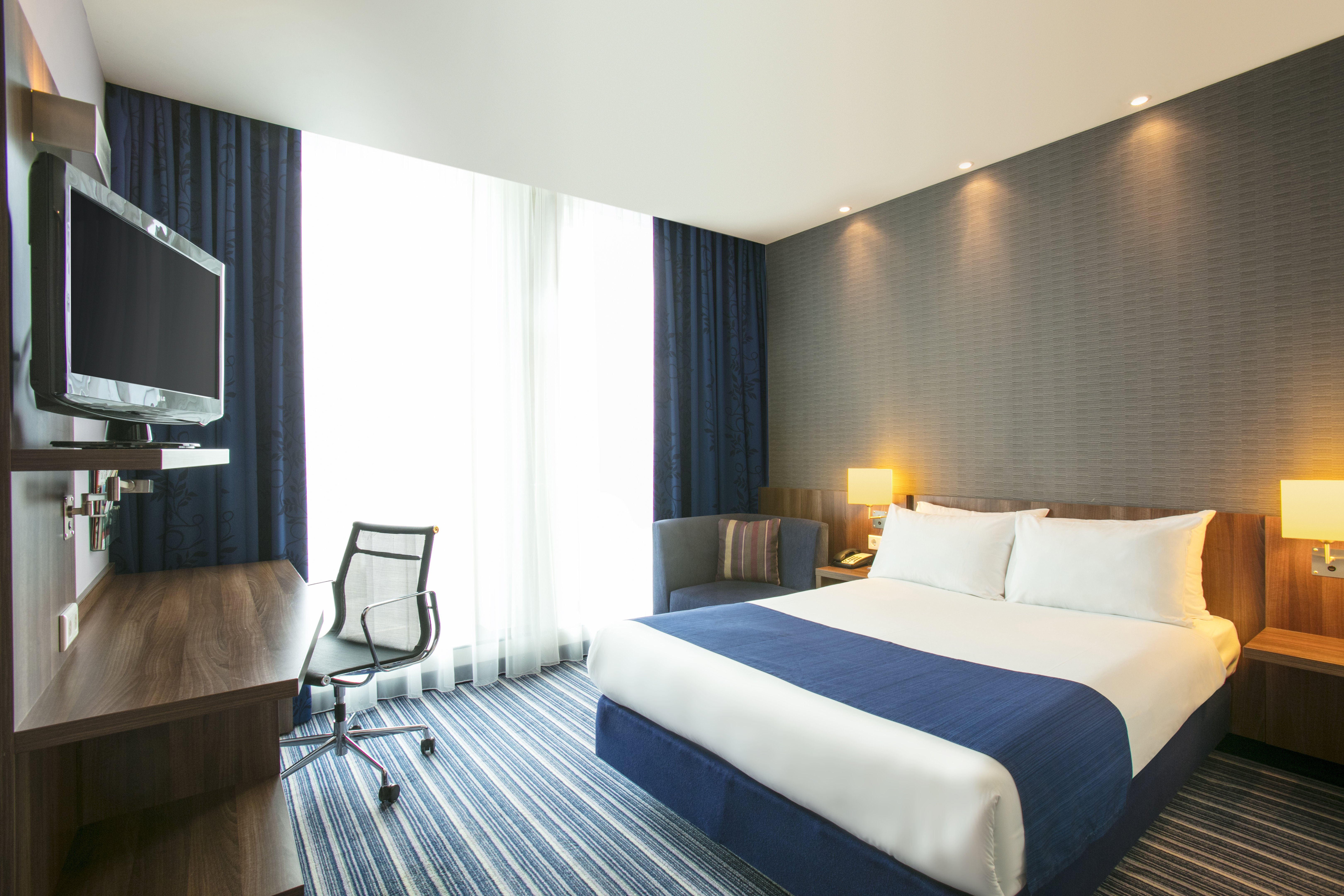 holiday inn express utrecht papendorp by ihg