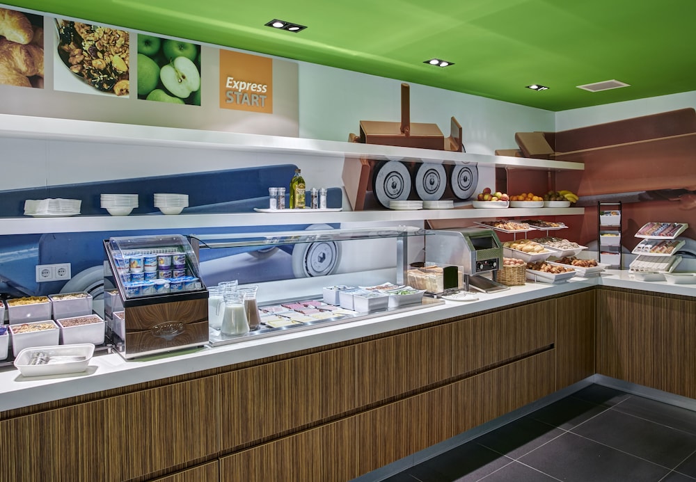 holiday inn express utrecht papendorp by ihg