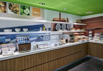 holiday inn express utrecht papendorp by ihg