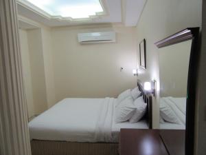 alferdous hotel apartments