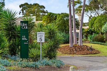 eden oak geelong