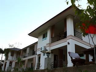 sukthavorn residence