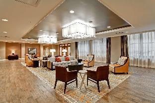 hampton inn and suites cincinnati downtown