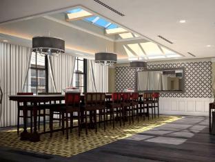 hampton inn and suites cincinnati downtown