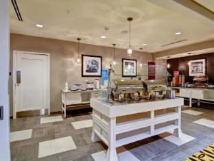 hampton inn and suites cincinnati downtown