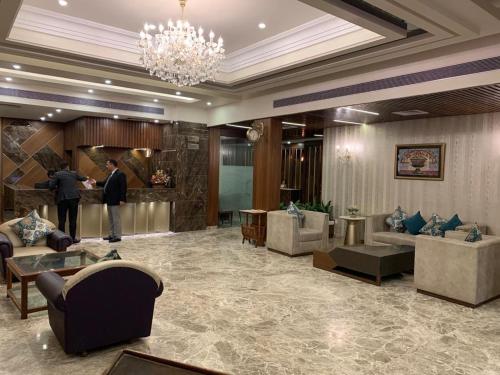 Hotel Shagun,Chandigarh-Zirakpur-Shimla Highway Himalayan Expressway 5 Chandigarh Zirakpur 140603 Mohali Punjab,3 star