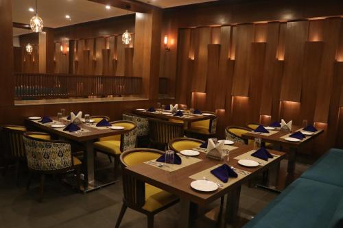 Hotel Shagun,Chandigarh-Zirakpur-Shimla Highway Himalayan Expressway 5 Chandigarh Zirakpur 140603 Mohali Punjab,3 star