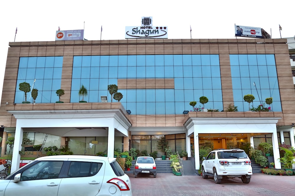 hotel shagun