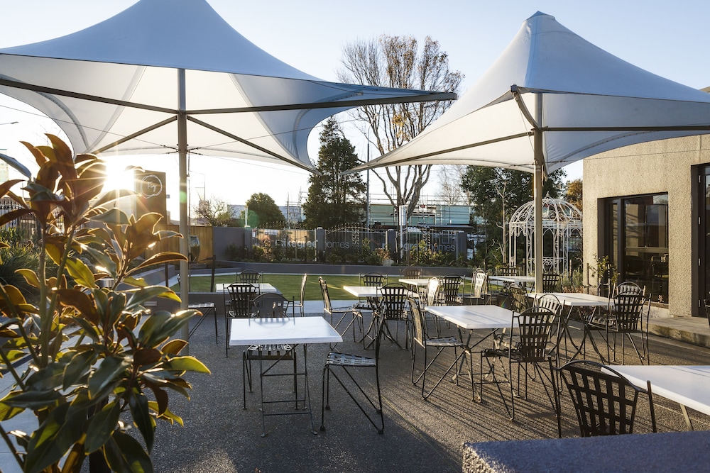 hotel elms christchurch ascend hotel collection