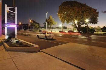 City Corporate Motor Inn,West End>>Palmerston North,4 star