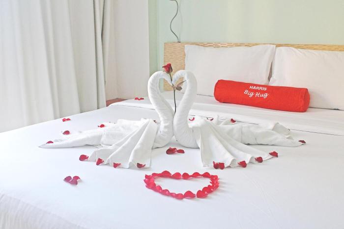 harris hotel and residence riverview kuta bali