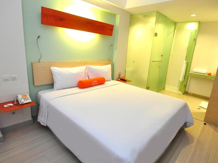 harris hotel and residence riverview kuta bali