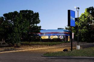 Travelodge By Wyndham Vaughn,In Vaughn,2 star
