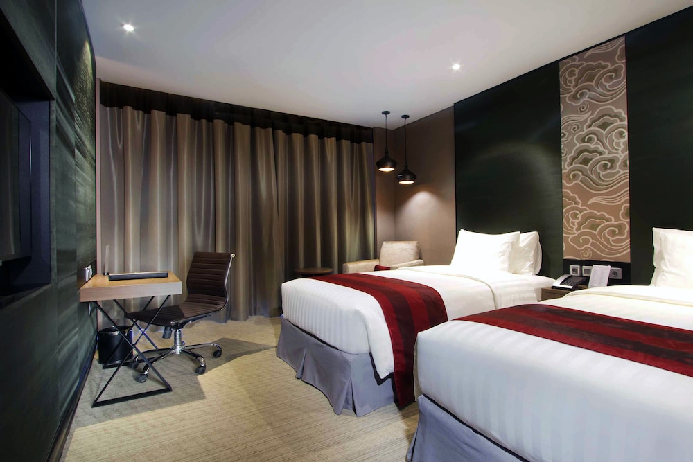 aston priority simatupang hotel and conference center