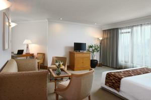 the heritage hotel manila
