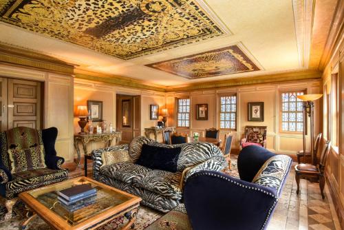 the villa casa casuarina