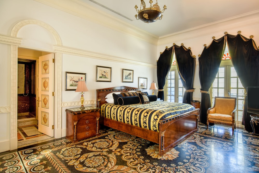 the villa casa casuarina