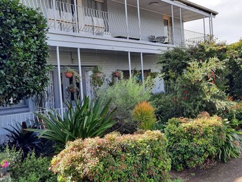 Flying Spur Motel,Toowoomba>>Charlton,3 star