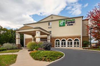 holiday inn express and suites allentown west an ihg hotel