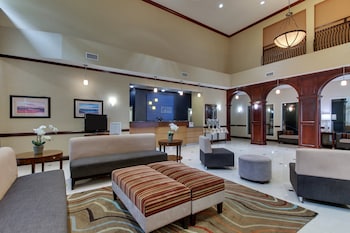 holiday inn express and suites allentown west an ihg hotel