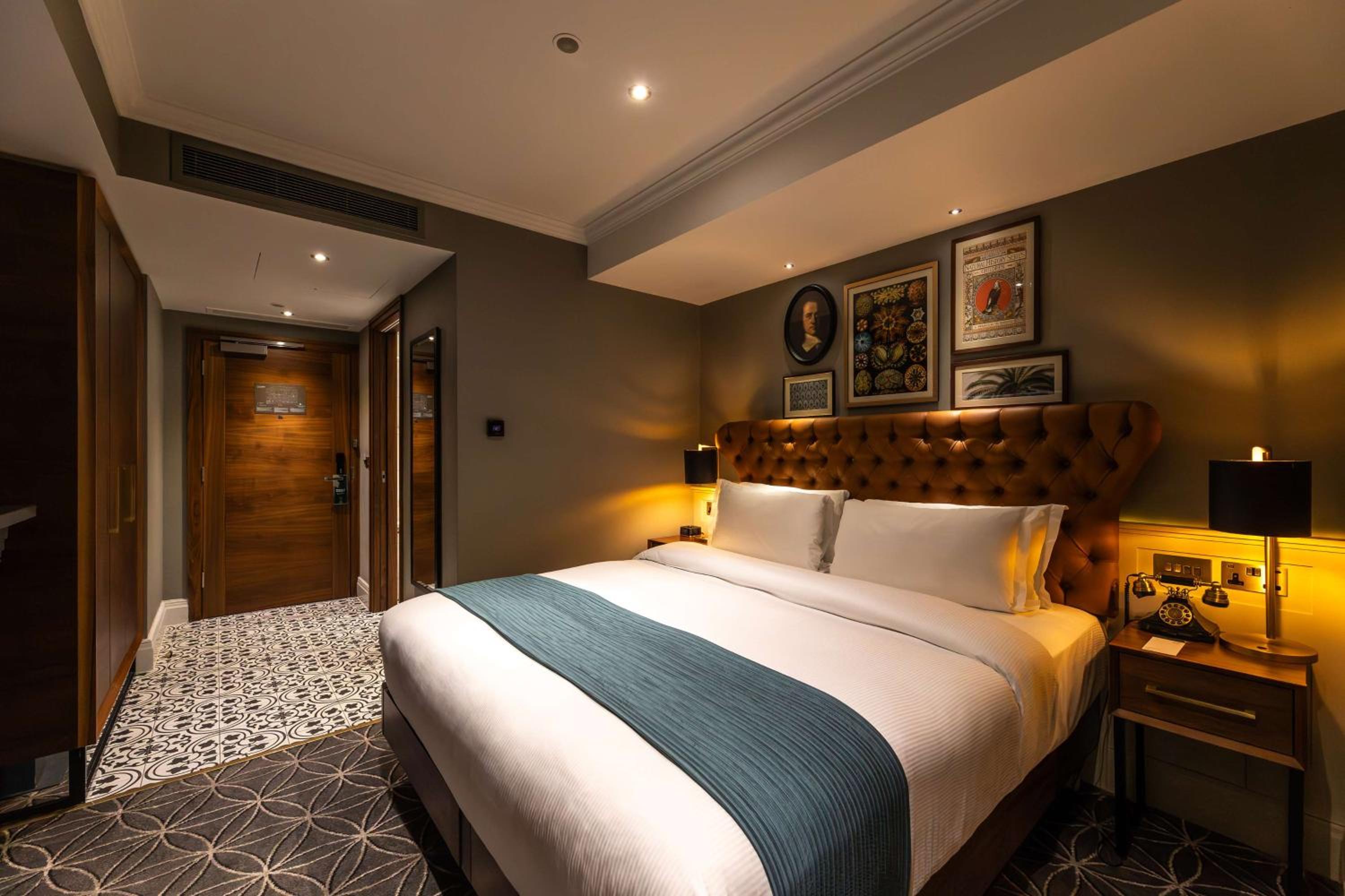 100 queens gate hotel london curio collection by hilton