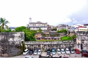 Forodhani Park Hotel,Stone Town>>Dongwe,4 star