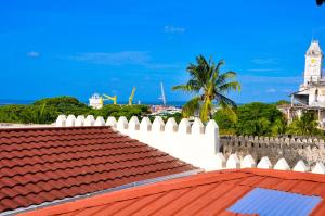 Forodhani Park Hotel,Stone Town>>Dongwe,4 star
