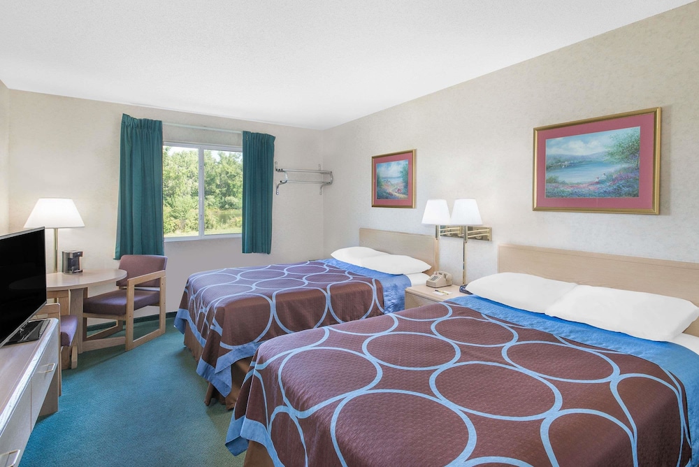 super 8 by wyndham canandaigua