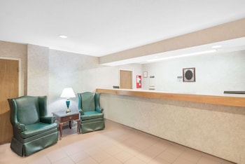 Super 8 By Wyndham Canandaigua,New York>>Canandaigua,3 star